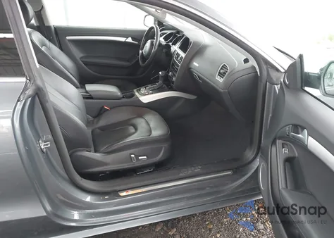 2016 Audi A5 2.0T Premium z USA, uszkodzony, nr VIN WAUM2AFR8GA025625